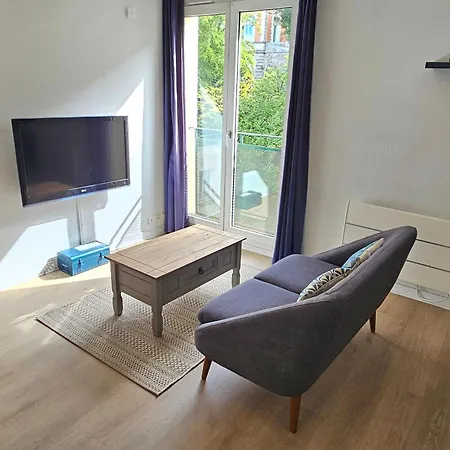 Apartamento Grand Neuf Parking Privatif 3 Minutes Gare Au Calme Parking Max 4m50 *