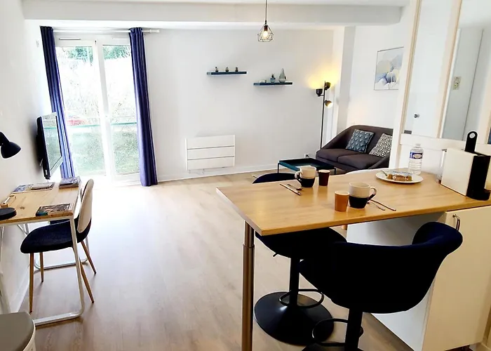 Grand Neuf Parking Privatif 3 Minutes Gare Au Calme *